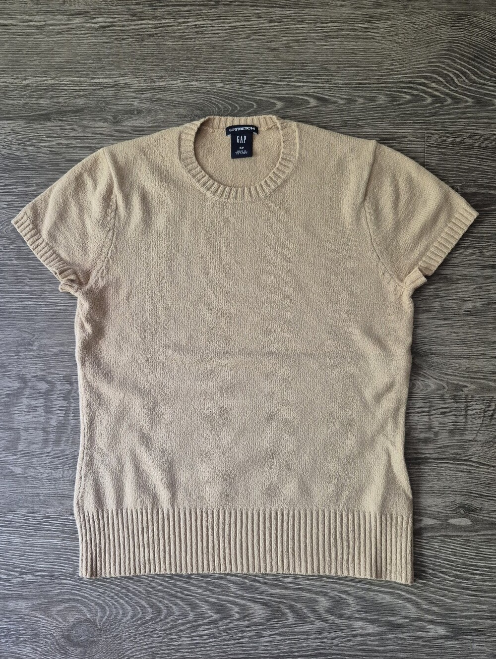 Gap Tan Short Sleeve Stretch Sweater. Small S Cotton Blend